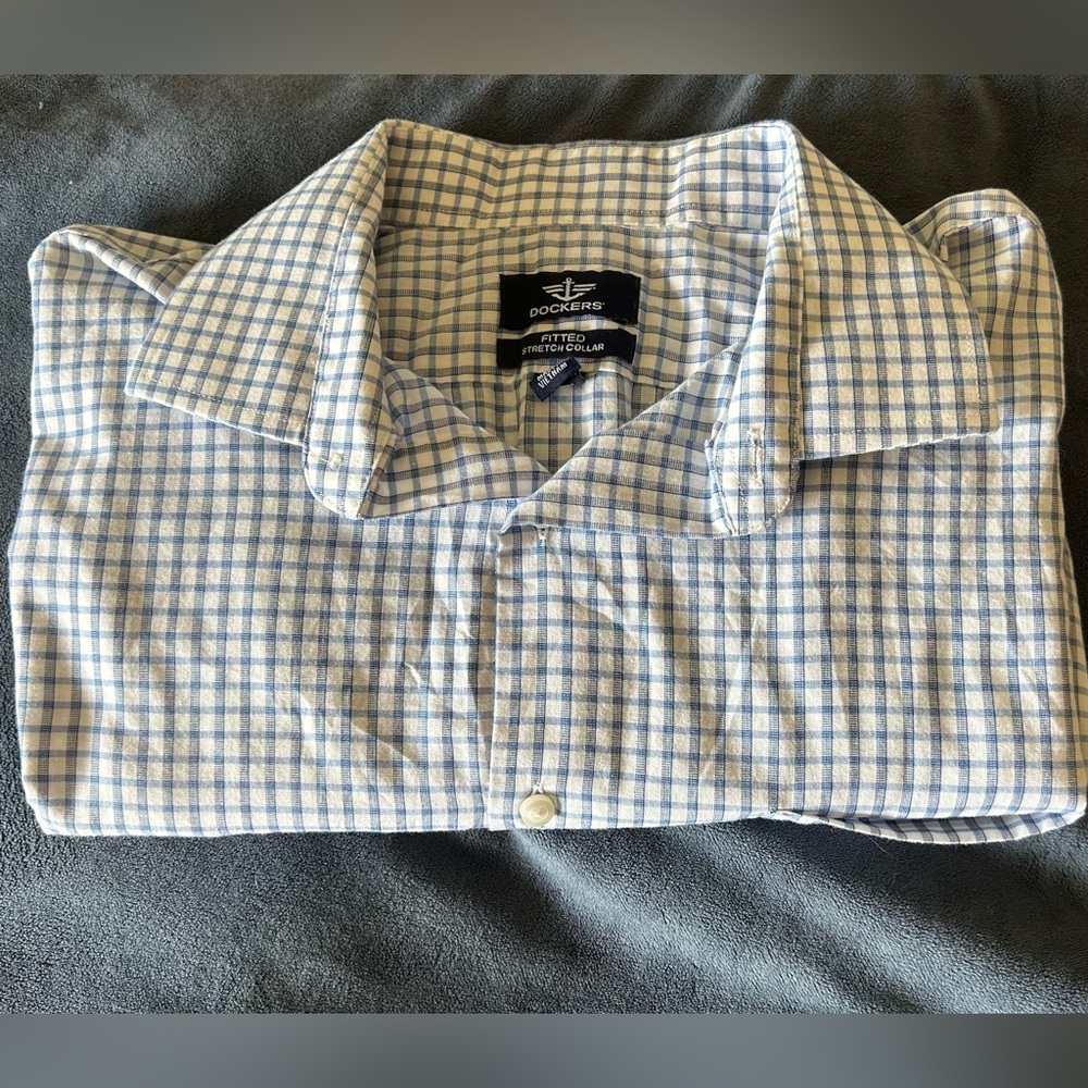 Dockers casual button down